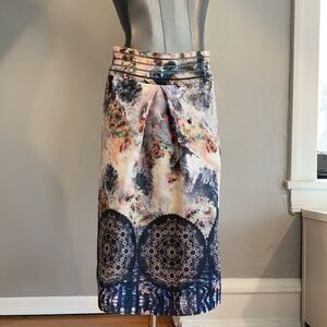 M.MIRANDA floral medallion print netted material